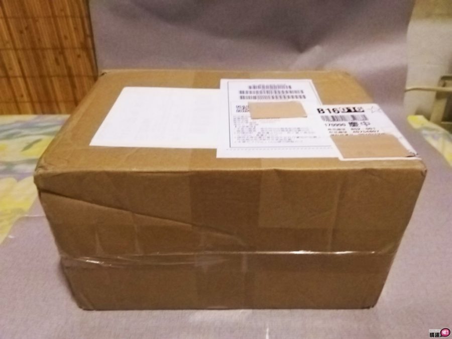 RENDS黑洞全自动飞机杯;旋转伸缩隔空在耳边呻吟