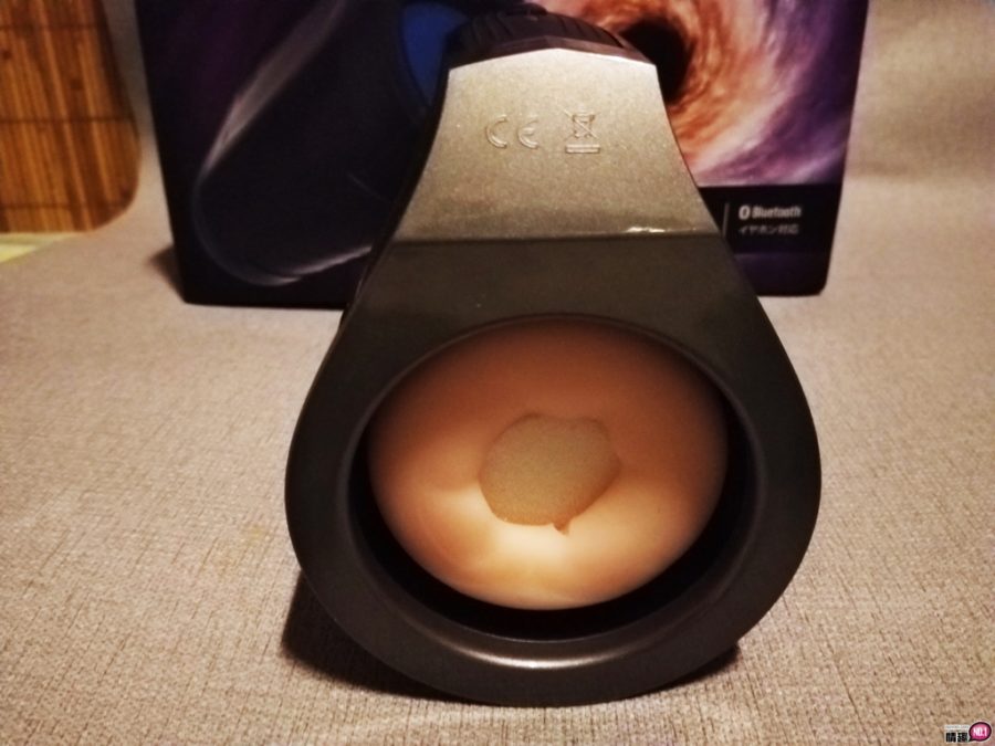 RENDS黑洞全自动飞机杯;旋转伸缩隔空在耳边呻吟