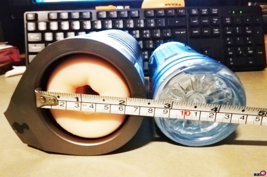 RENDS黑洞全自动飞机杯;旋转伸缩隔空在耳边呻吟