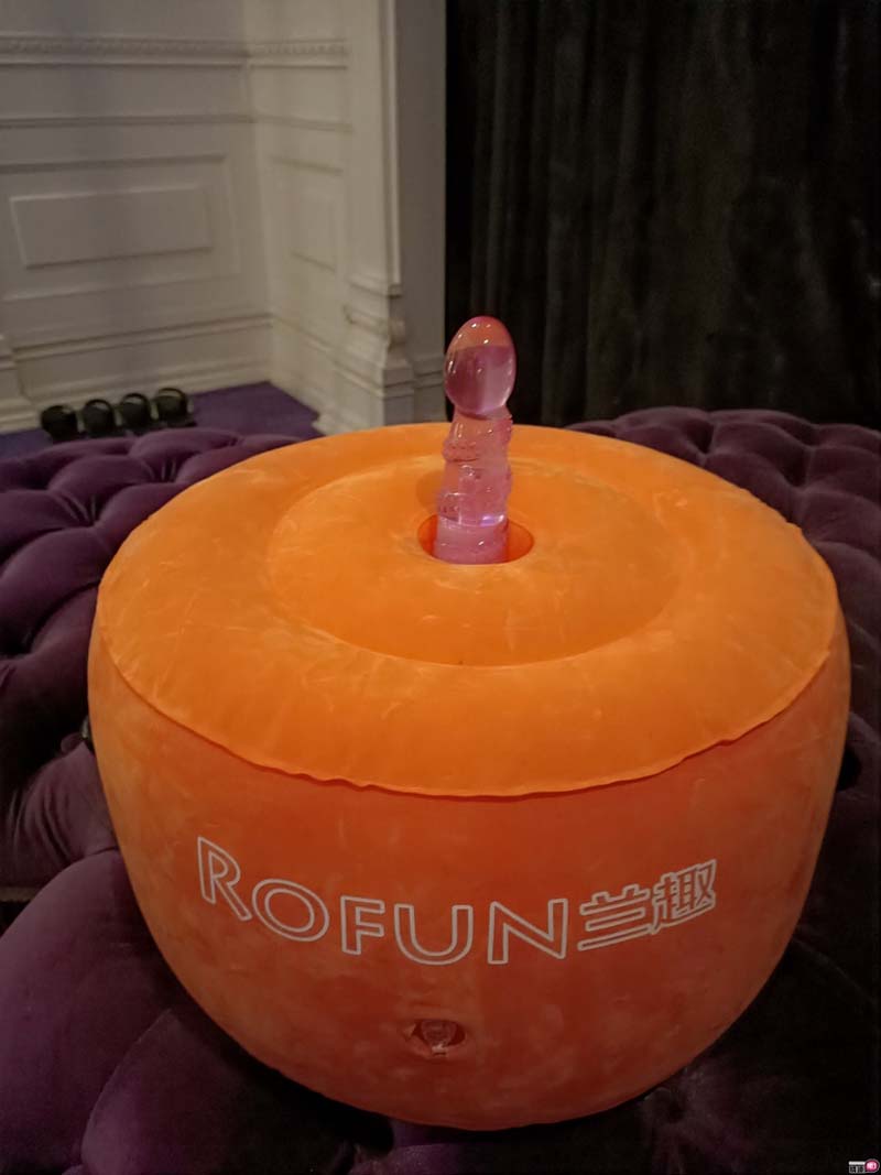 小爱垫性爱坐垫-情趣做爱与家俱靠垫两相宜