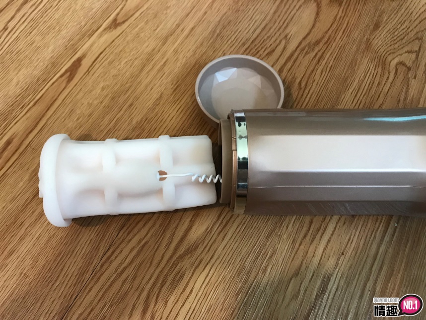 姬儿伸缩震动发音叫床变频飞机杯-给老司机儿绝对的隐私空间;;