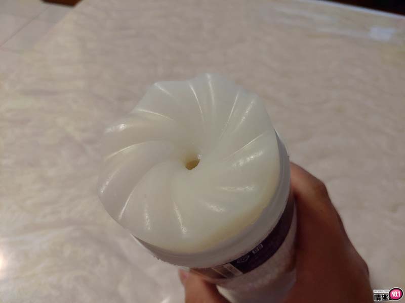 台湾SexTasty好硬杯-硬度提升-让老公给了高分表现