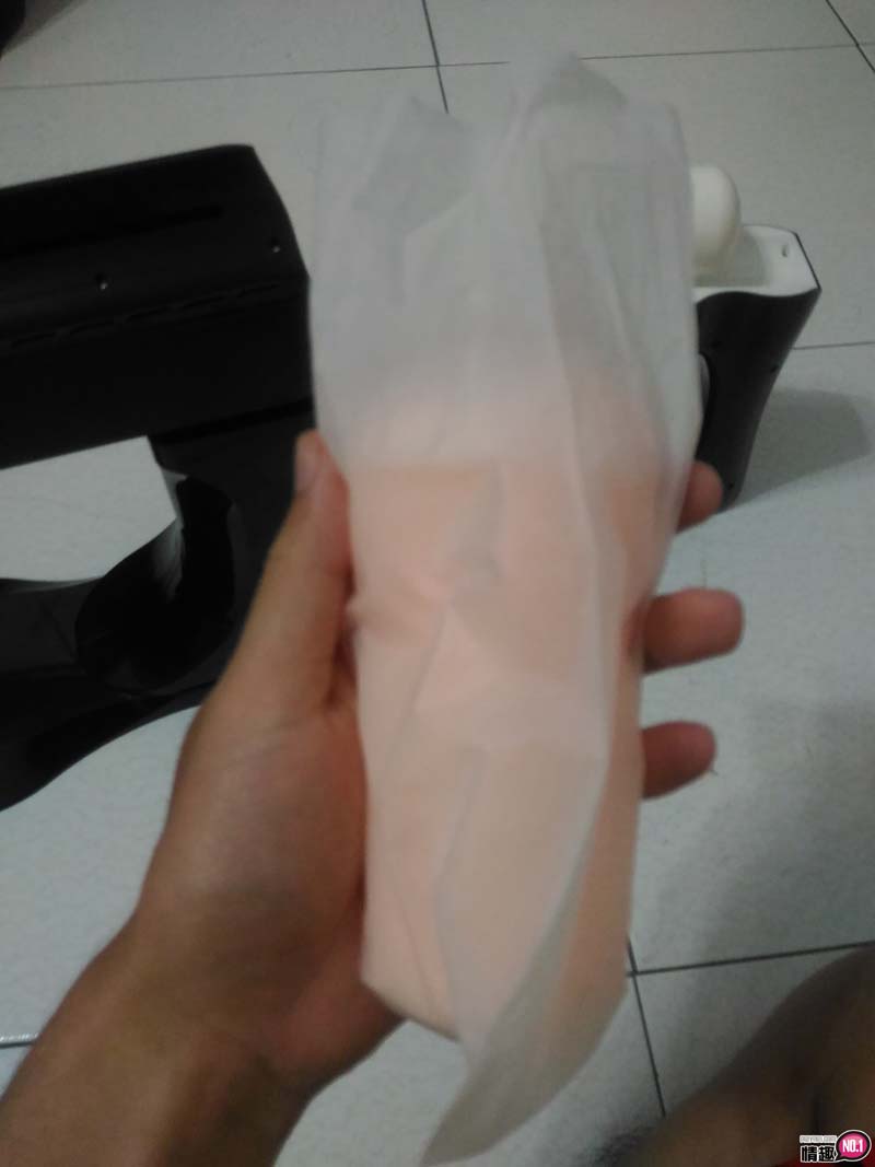 谜姬坐享全自动伸缩炮机飞机杯一代-躺着玩趴着玩都好玩!