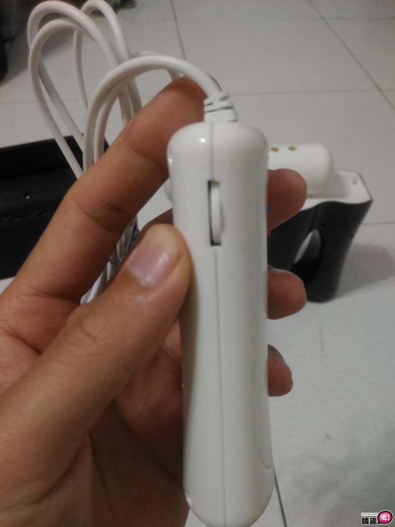 谜姬坐享全自动伸缩炮机飞机杯一代-躺着玩趴着玩都好玩!