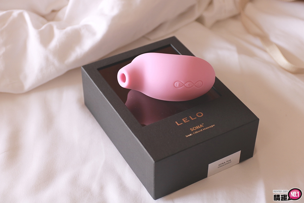 性感梦幻逸品!!瑞典LELOSONA索娜首款声波吮吸式按摩器2 性感梦幻逸品!!瑞典LELOSONA索娜首款声波吮吸式按摩器