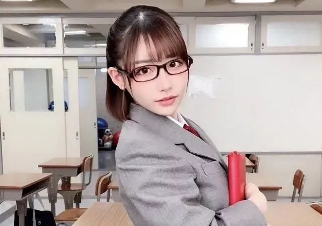 又勾勾又丢丢的学姐？——HMAX麻衣学姐评测（差一点就四星的推荐）[db:副标题]