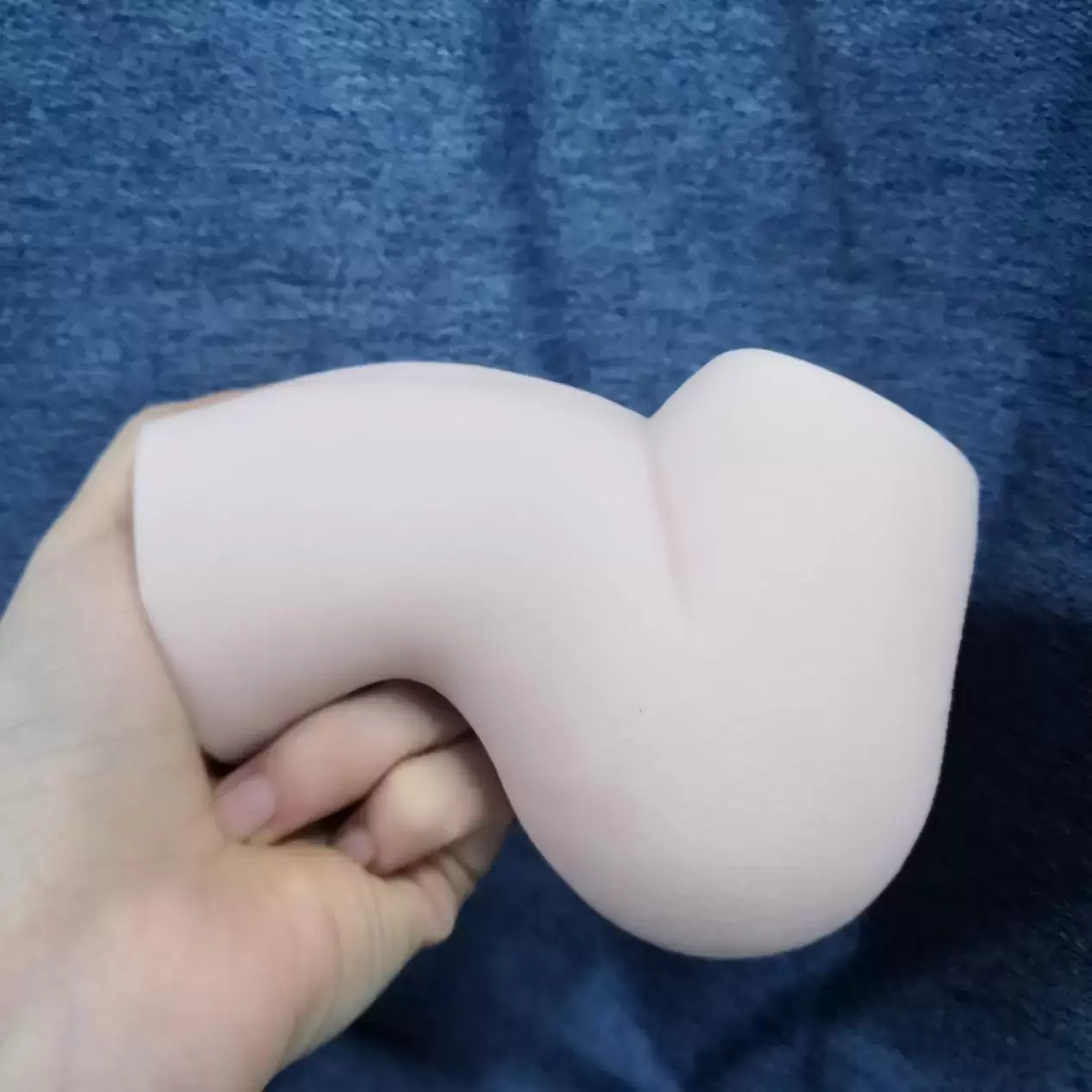 一个巴掌就能掌控的迷你臀-杯多多小萌臀飞机杯臀形名器评测7 一个巴掌就能掌控的迷你臀-杯多多小萌臀飞机杯臀形名器评测