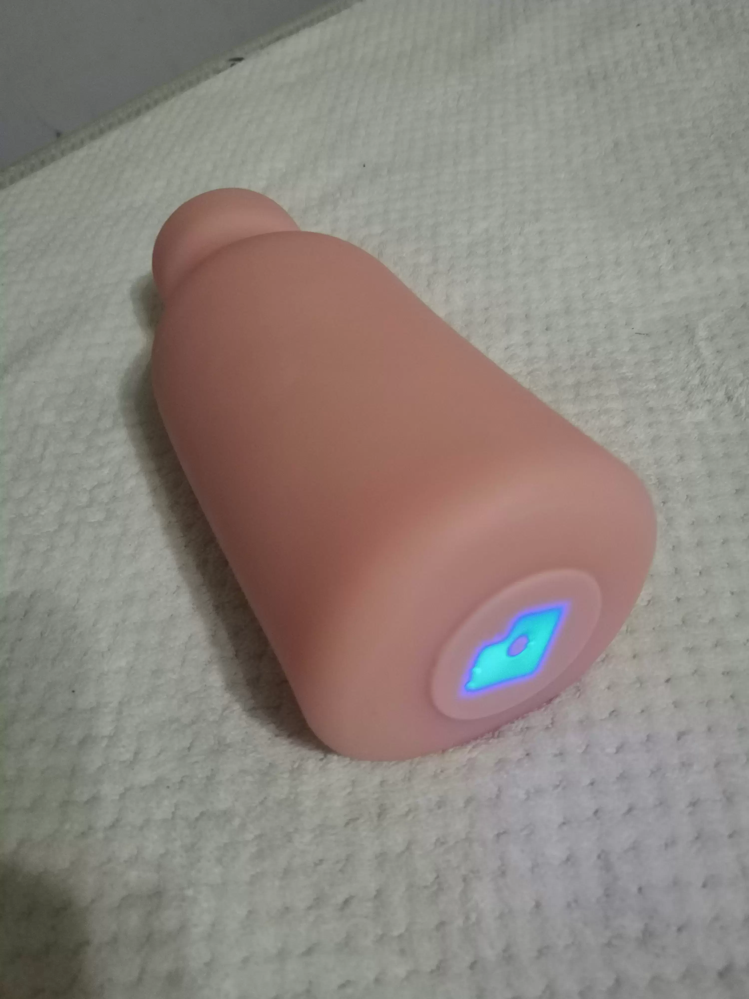 冬天里的一把火-YUU热感奶瓶飞机杯名器评测8 冬天里的一把火-YUU热感奶瓶飞机杯名器评测