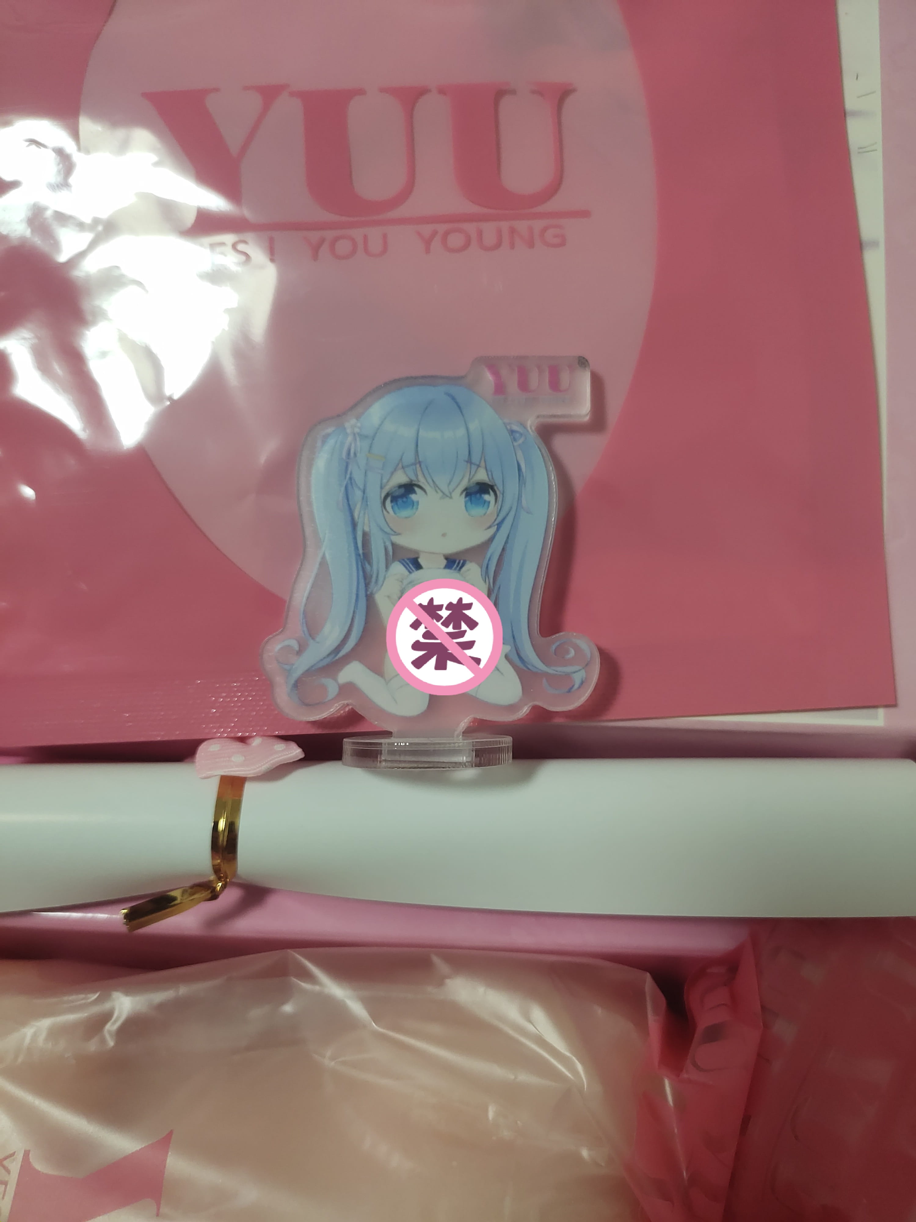 YUU宇宙致软软萌酱飞机杯名器测评 – 史上最软的首个700g三层果冻飞机杯