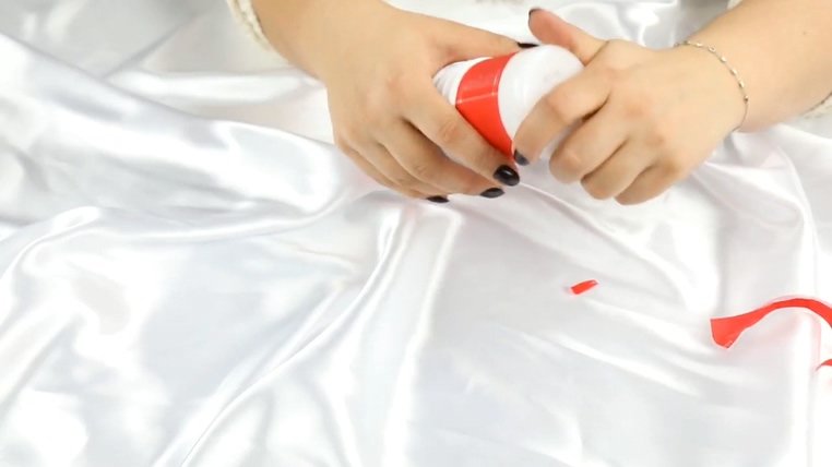 5分钟搞懂使用TENGA DEEP THROAT CUP的步骤