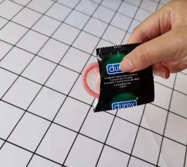 16款常见避孕套横向评测，图很多哦