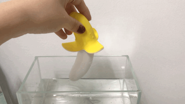 情趣玩具测评—小香蕉按摩棒