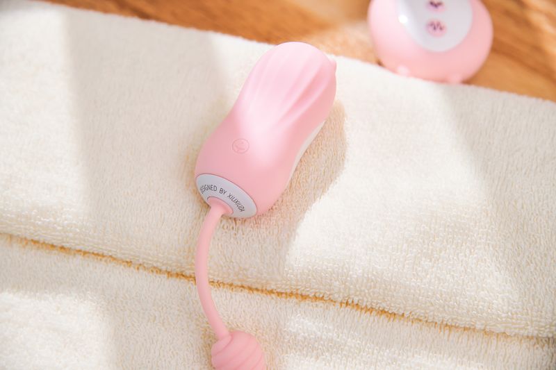 带小恶魔怪兽无线跳蛋逛街是什么感受?美女情趣体验师亲身体验41 带小恶魔怪兽无线跳蛋逛街是什么感受?美女情趣体验师亲身体验