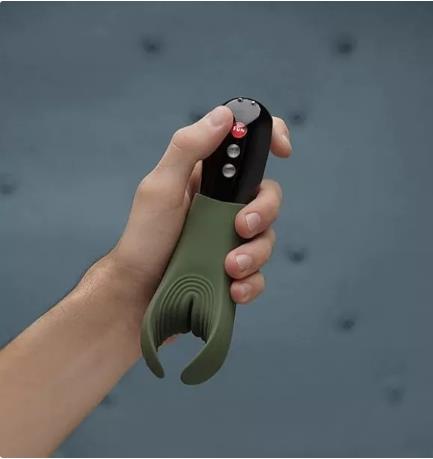 玩测评 | 才知道原来男人的玩具,不只有灰机杯…13 玩测评 | 才知道原来男人的玩具,不只有灰机杯…