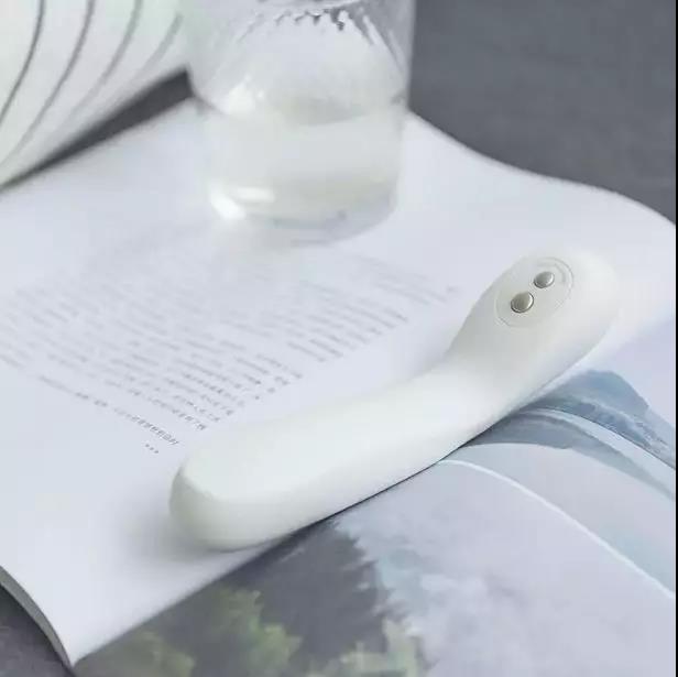 玩测评 | 看似“性冷淡风”的棒棒,却治好了我的性冷淡?2 玩测评 | 看似“性冷淡风”的棒棒,却治好了我的性冷淡?